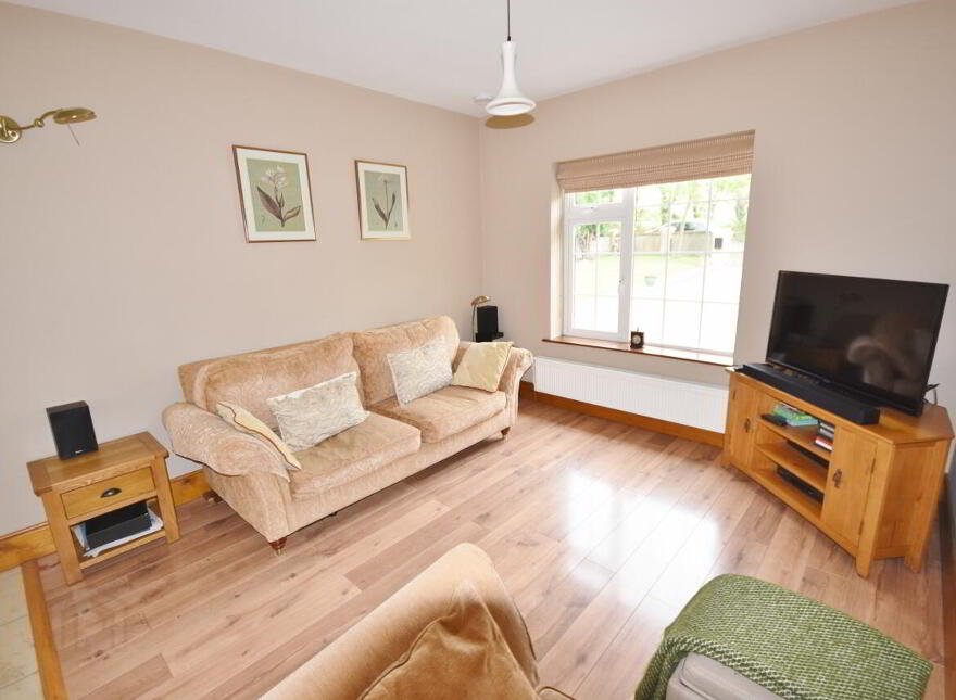 Shanaway, Tarbert, V31AV82