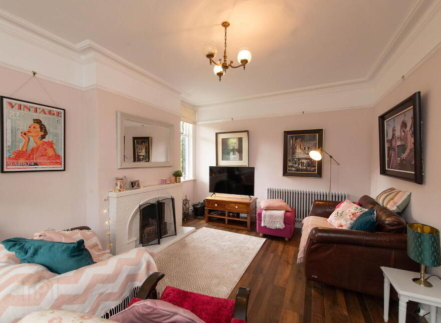 1 Lynda Avenue, Jordanstown, Newtownabbey, BT37 0NX