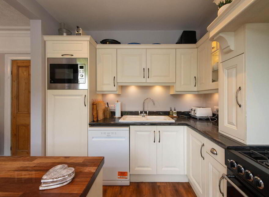 1 Lynda Avenue, Jordanstown, Newtownabbey, BT37 0NX