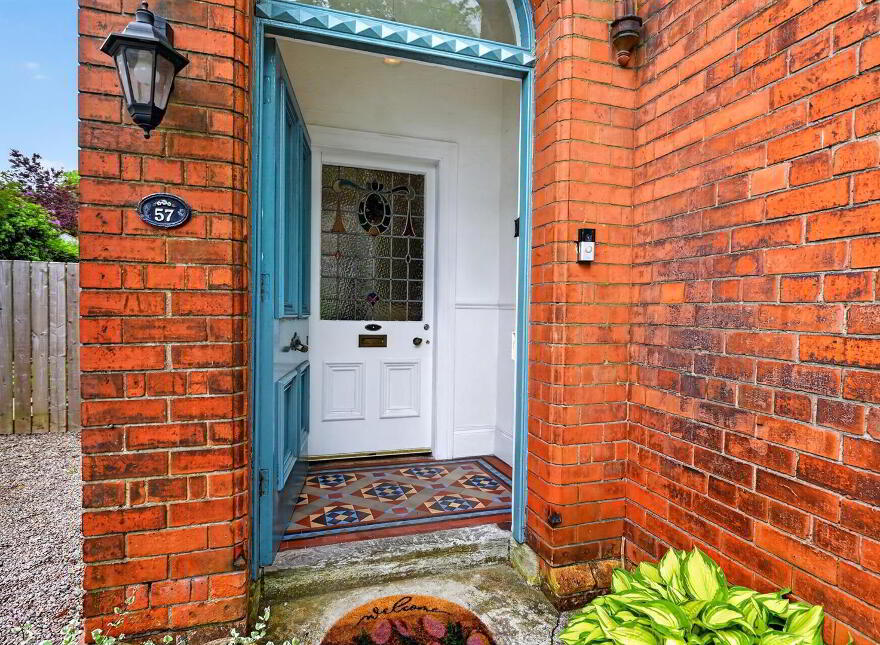 57 Myrtlefield Park, Belfast, BT9 6NG