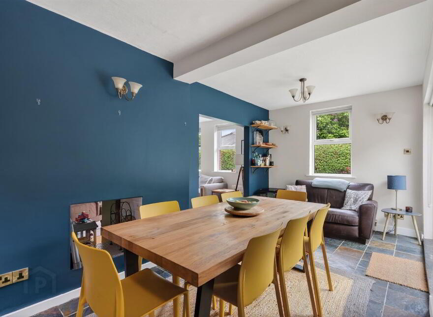 57 Myrtlefield Park, Belfast, BT9 6NG