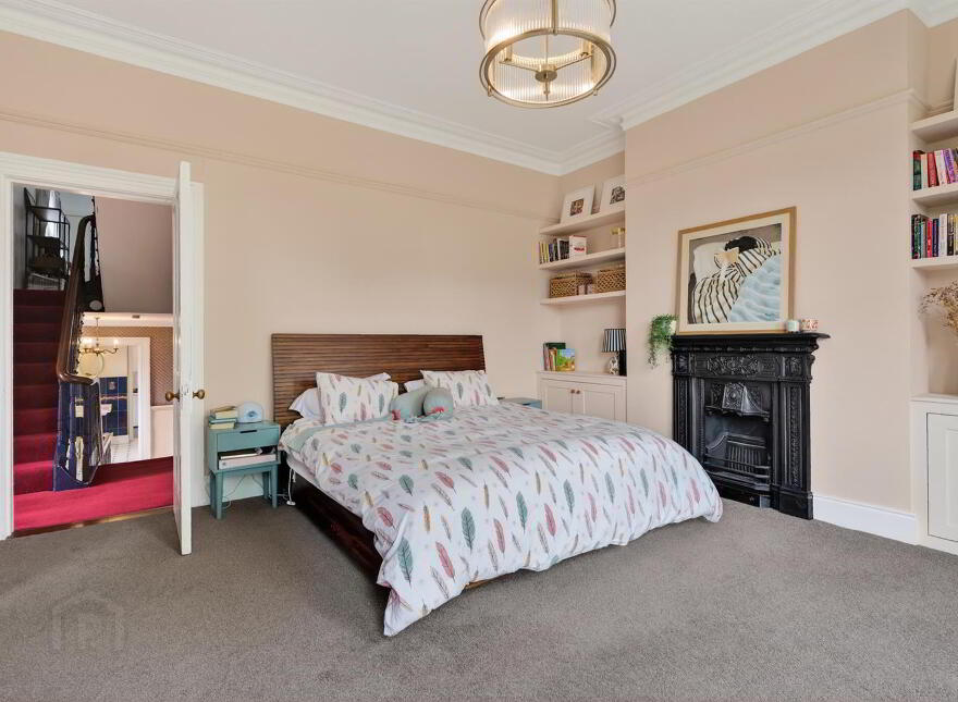 57 Myrtlefield Park, Belfast, BT9 6NG