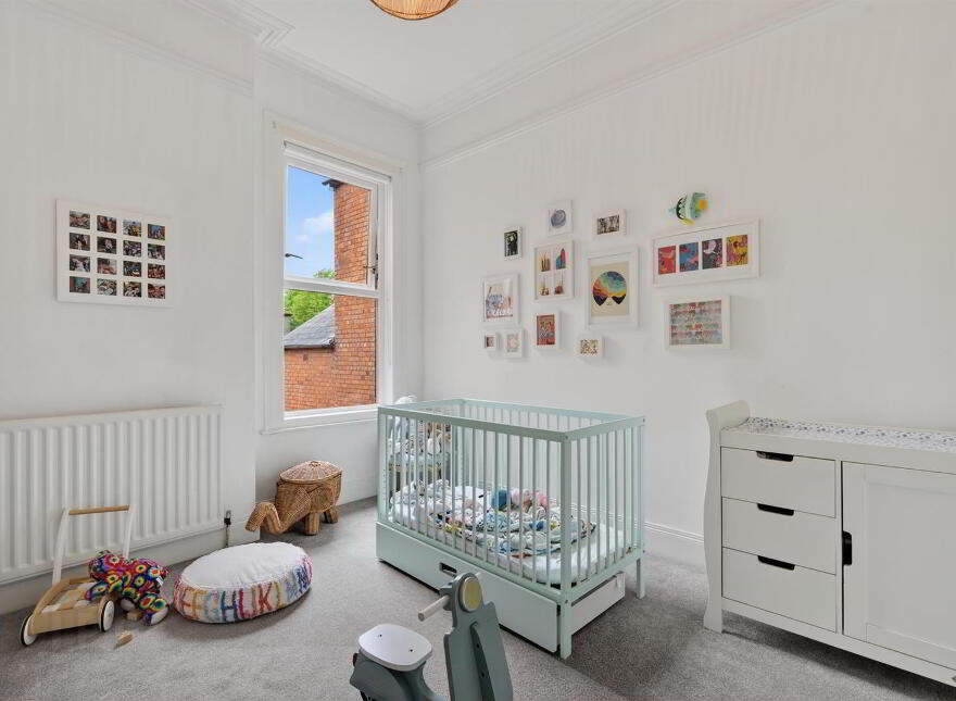 57 Myrtlefield Park, Belfast, BT9 6NG