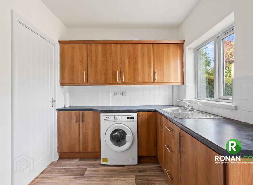29 Dublin Road, Strabane, BT82 9EA