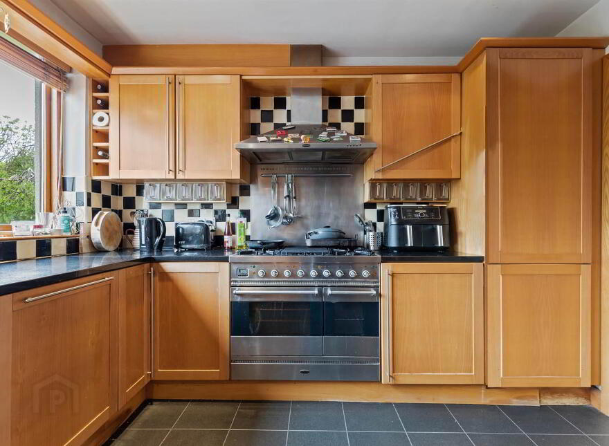 1 Glen Park, Bryansburn Road, Bangor, BT20 3GP