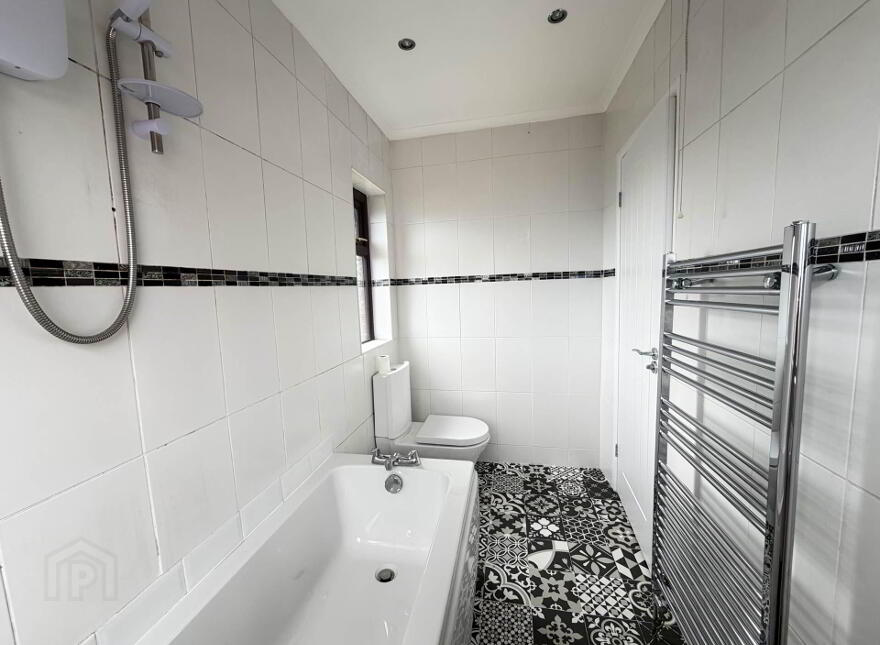 5 Bay Park, Larne, BT40 1BZ