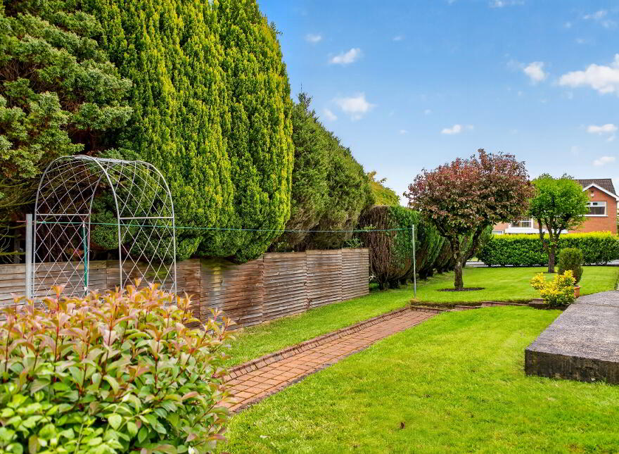 38 Pennyhill Drive, Ballymena, BT42 2NY