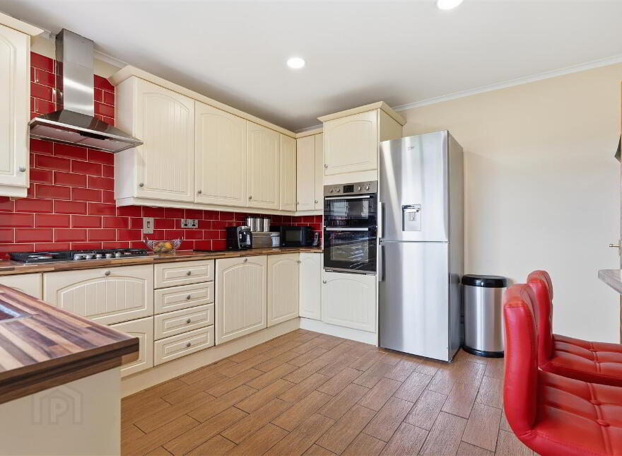 12 Heathermount Crescent, Comber, BT23 5HW