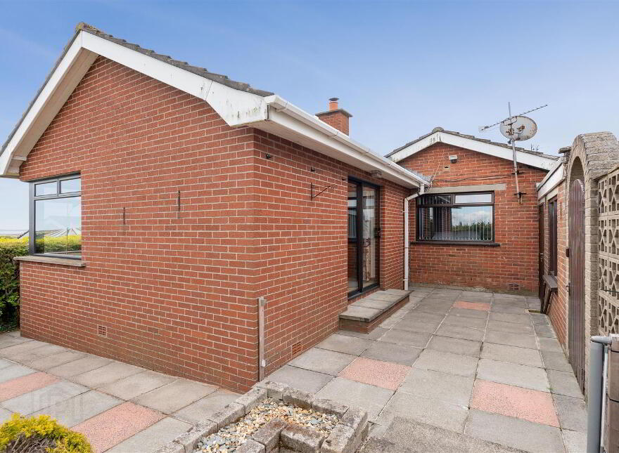 12 Heathermount Crescent, Comber, BT23 5HW