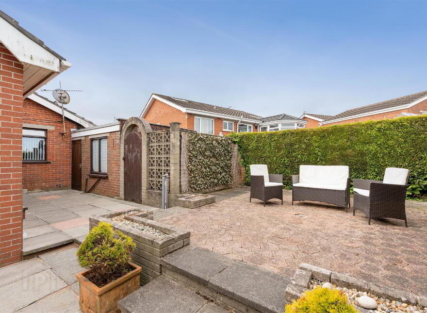 12 Heathermount Crescent, Comber, BT23 5HW
