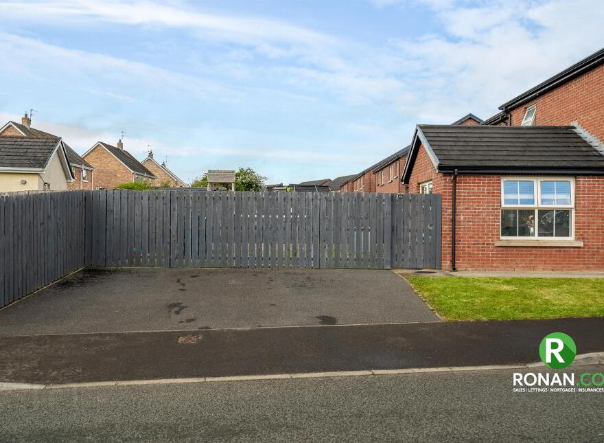 36 Bracken Hill, Strabane, BT82 8FH