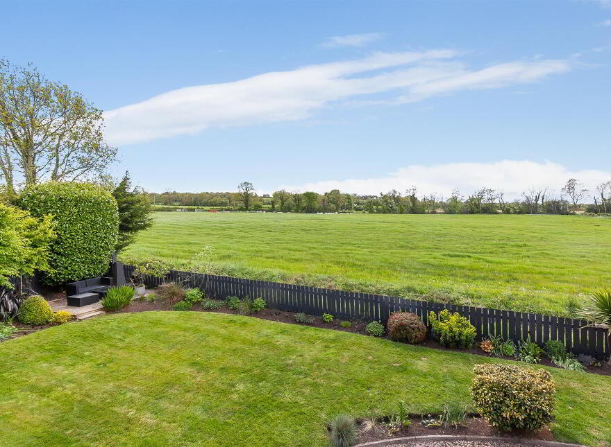 25 Lylehill Green, Templepatrick, BT39 0BF
