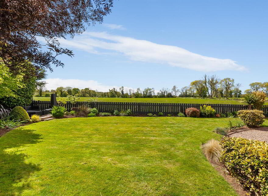 25 Lylehill Green, Templepatrick, BT39 0BF