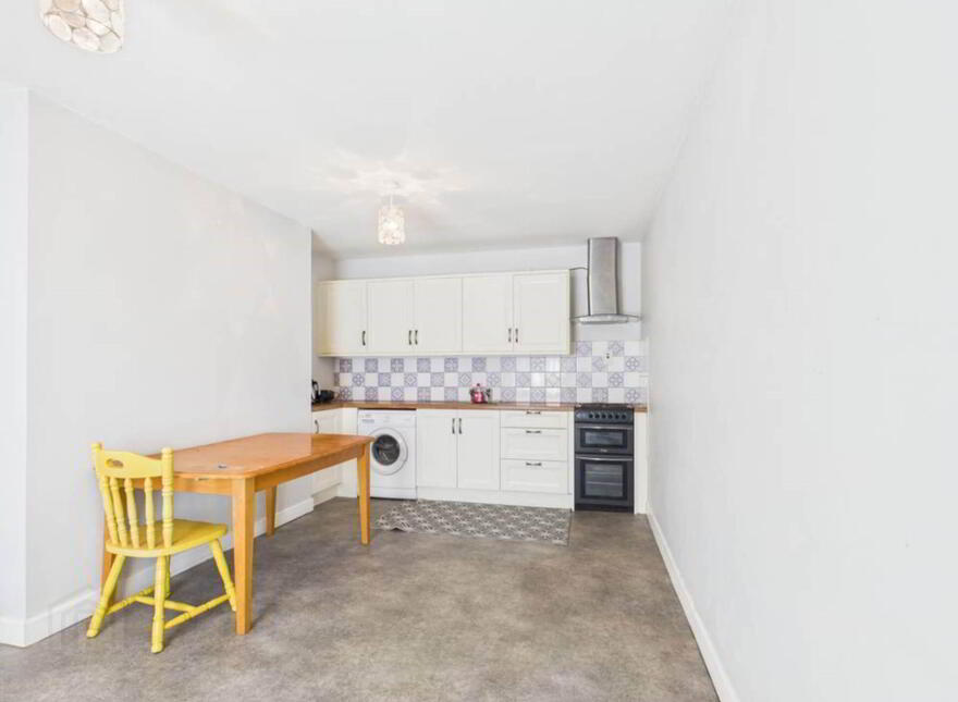 9 Priory Court, Athy, R14V086