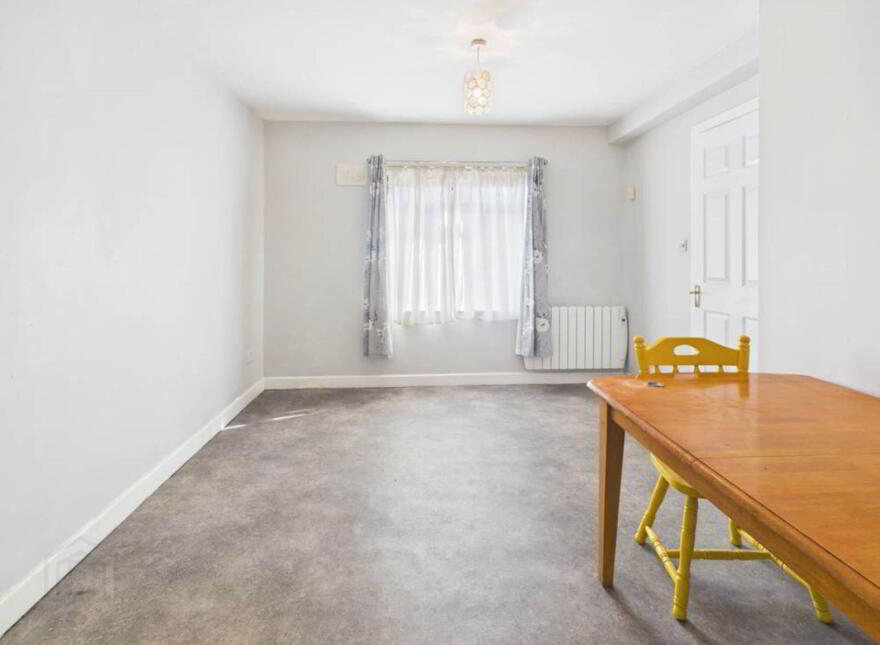 9 Priory Court, Athy, R14V086