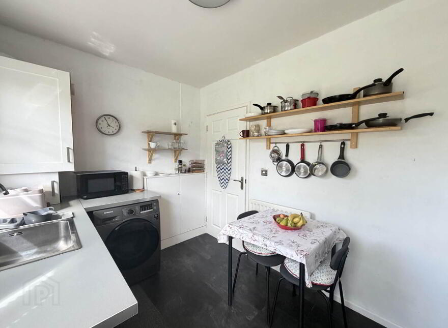 9 Walnut Close, Larne, BT40 2WR