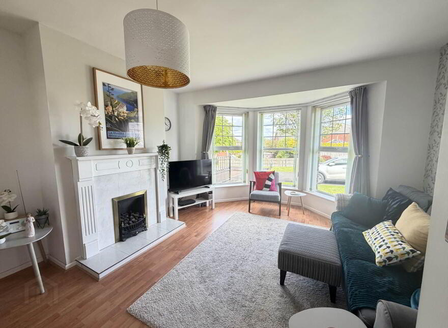9 Walnut Close, Larne, BT40 2WR