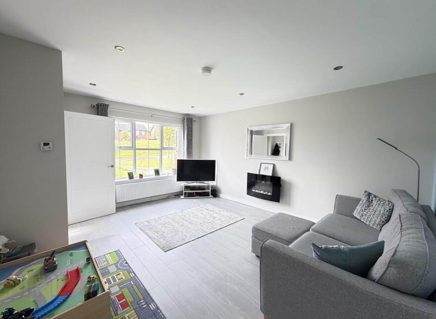 2 Porter Green Way, Larne, BT40 2BF