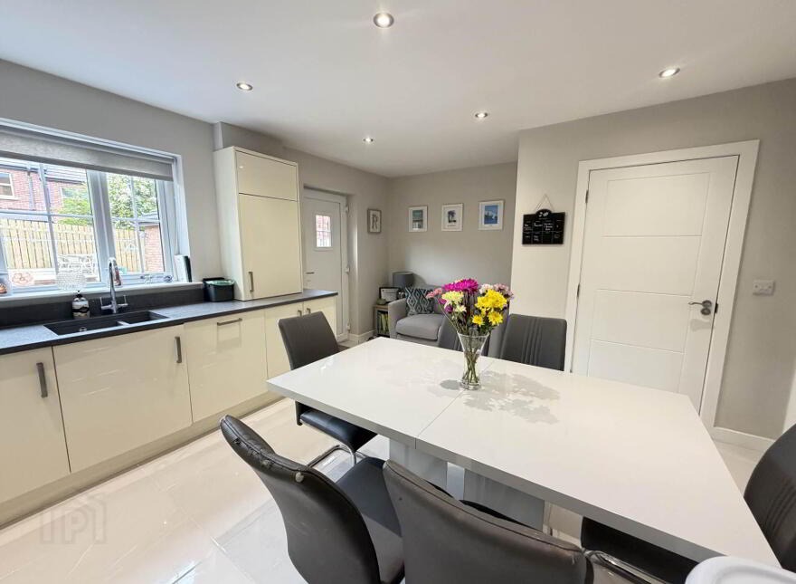 2 Porter Green Way, Larne, BT40 2BF