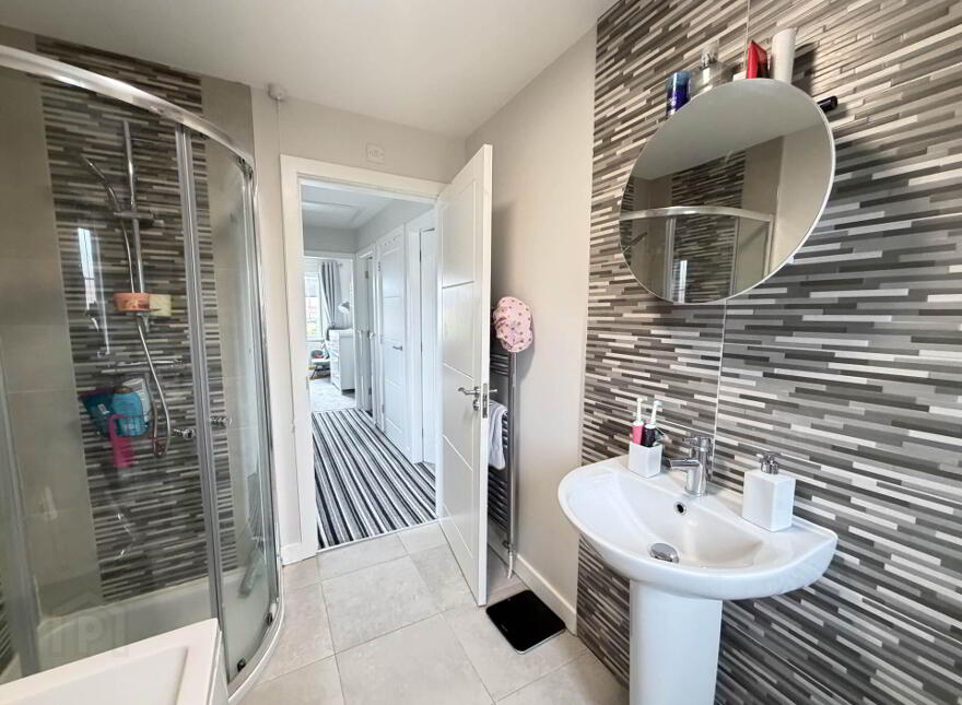 2 Porter Green Way, Larne, BT40 2BF