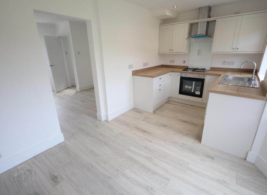 142 Whitewell Road, Newtownabbey, BT36 7EP