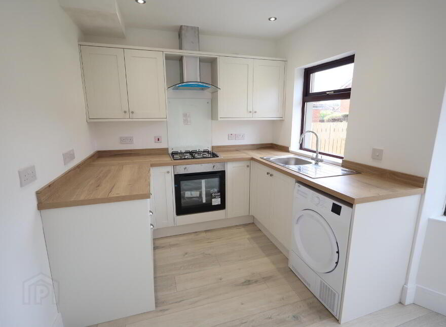 142 Whitewell Road, Newtownabbey, BT36 7EP
