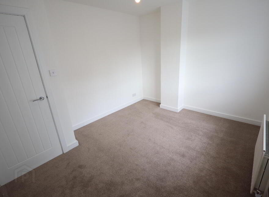 142 Whitewell Road, Newtownabbey, BT36 7EP
