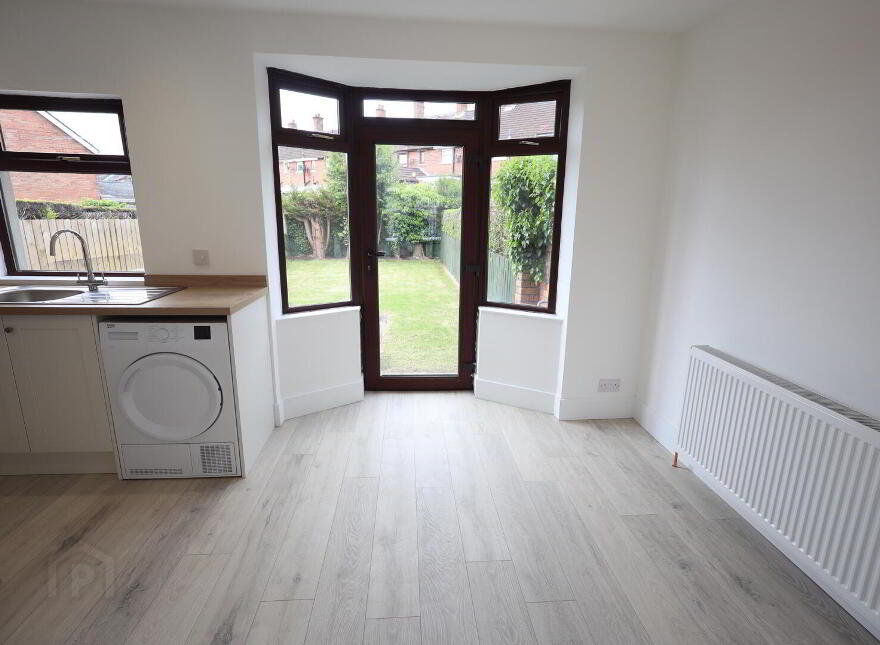 142 Whitewell Road, Newtownabbey, BT36 7EP