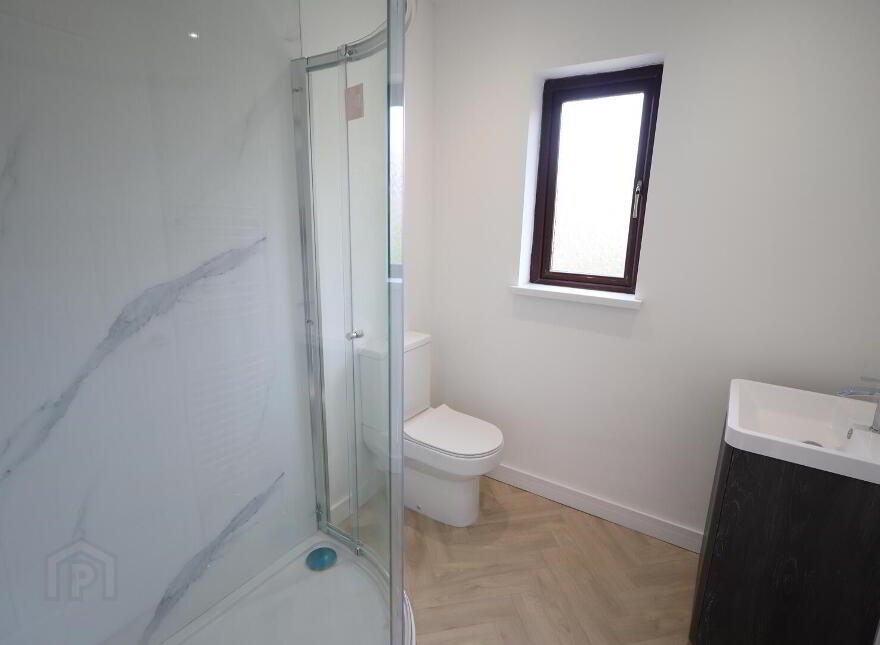 142 Whitewell Road, Newtownabbey, BT36 7EP