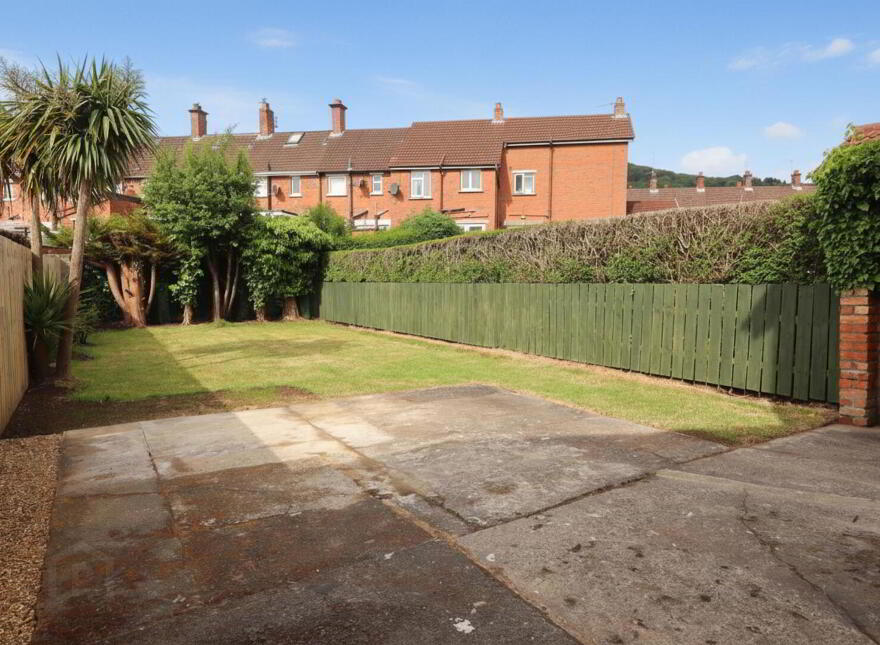 142 Whitewell Road, Newtownabbey, BT36 7EP