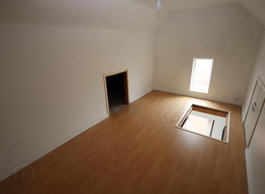 142 Whitewell Road, Newtownabbey, BT36 7EP