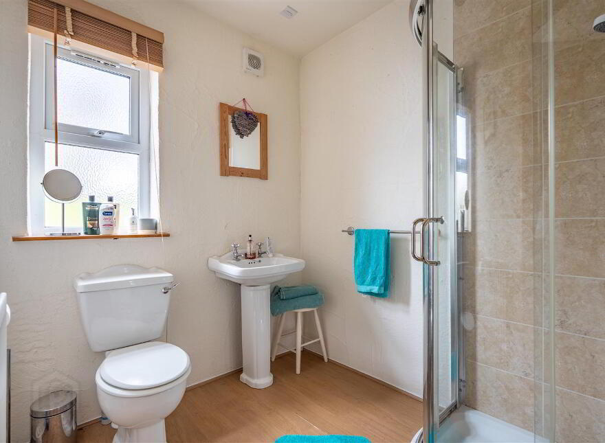 Drumlin House, 17 Turmennan Road, Crossgar, BT30 9BT