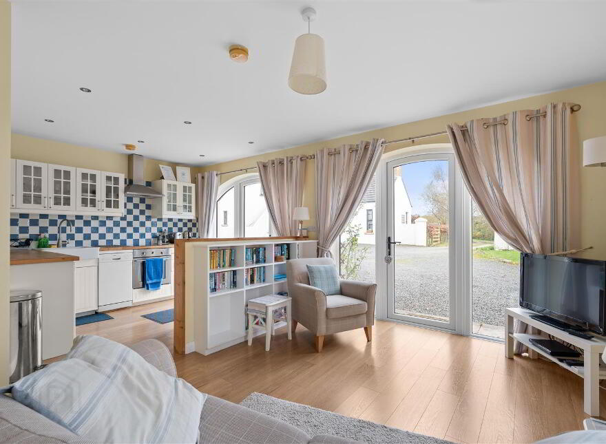 Drumlin House, 17 Turmennan Road, Crossgar, BT30 9BT