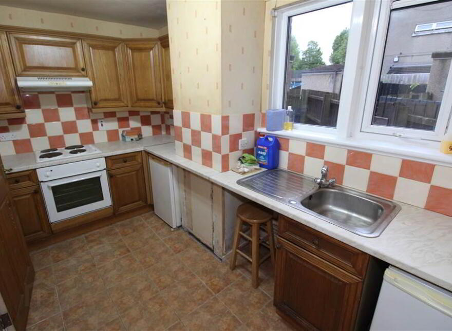 24b Drumadoon Drive, Belfast, BT16 2LY