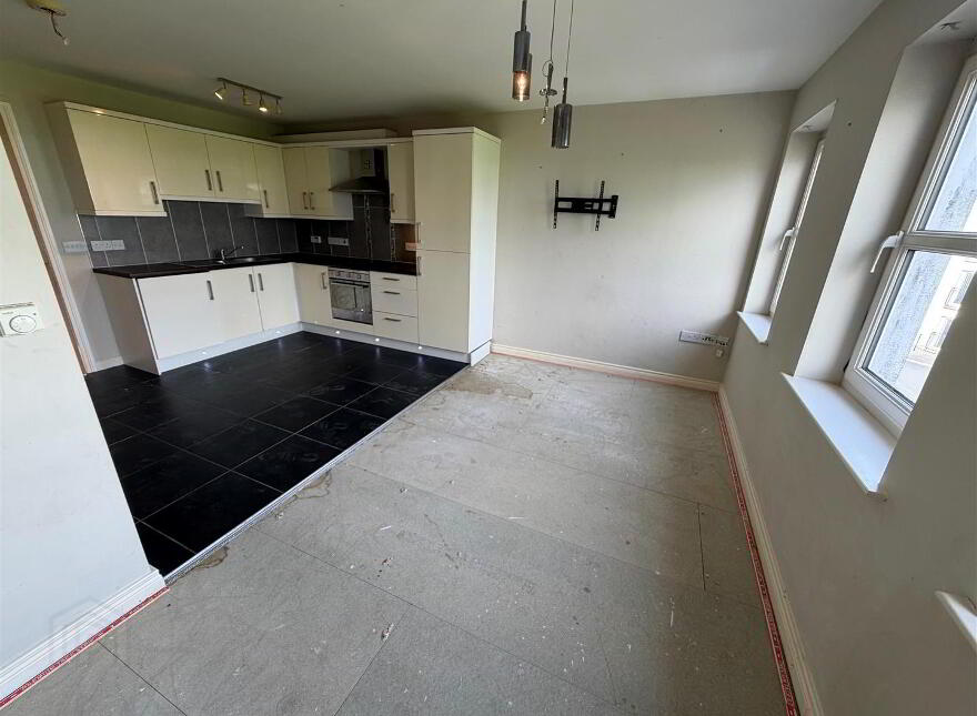 169 Linen Crescent, Bangor, BT19 7JT