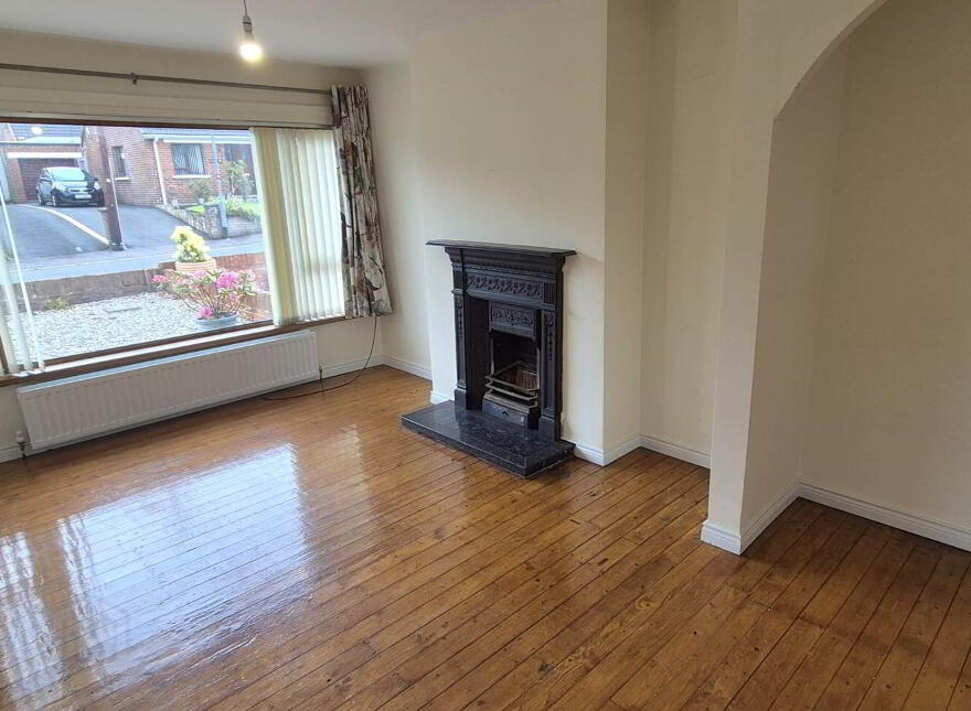 22 Danesfort Crescent, Derry, BT48 8DG