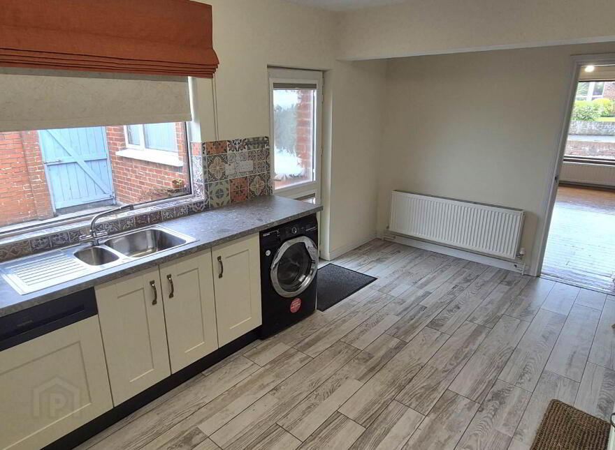 22 Danesfort Crescent, Derry, BT48 8DG