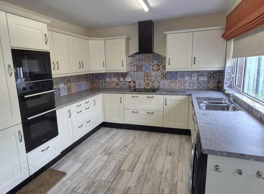 22 Danesfort Crescent, Derry, BT48 8DG