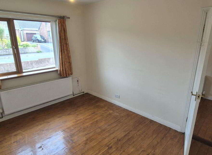 22 Danesfort Crescent, Derry, BT48 8DG