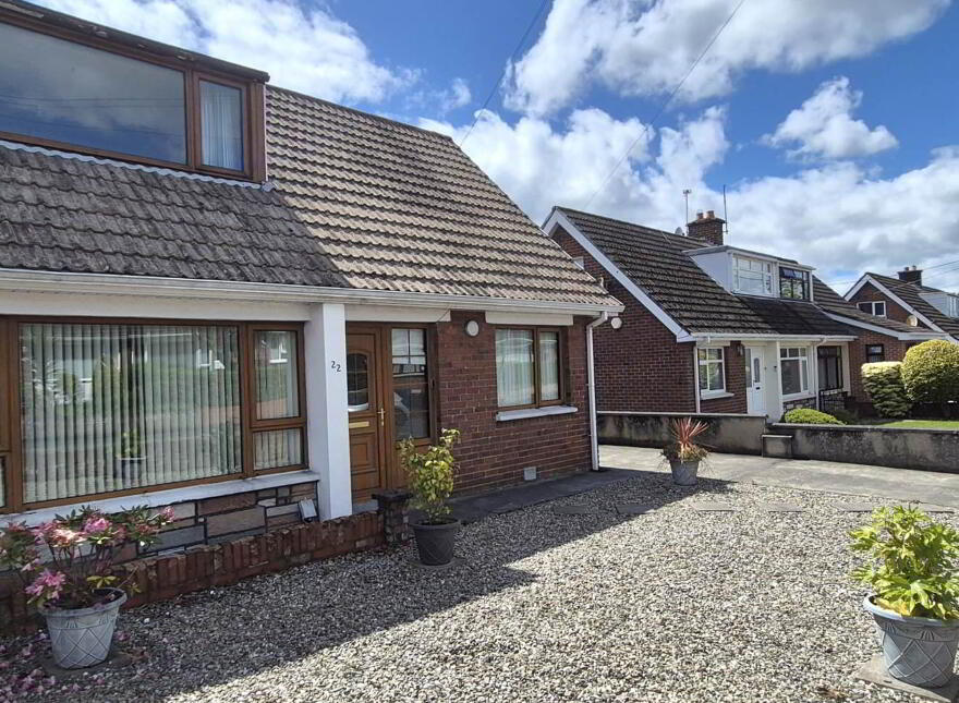 22 Danesfort Crescent, Derry, BT48 8DG