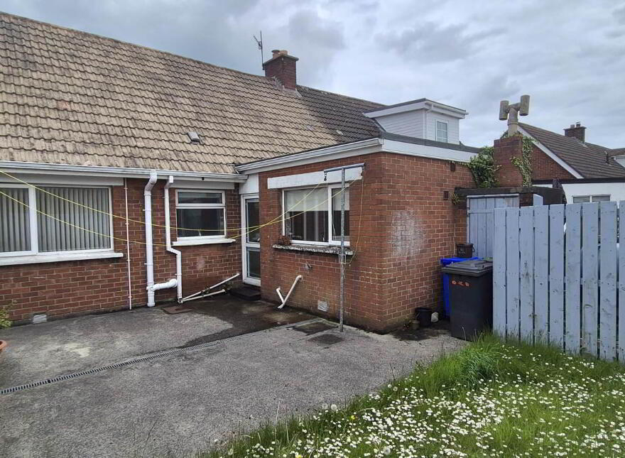 22 Danesfort Crescent, Derry, BT48 8DG
