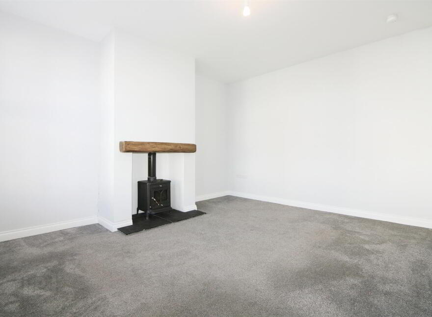 18 Blackrock Row, Newtownabbey, BT36 4AD