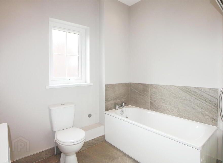 18 Blackrock Row, Newtownabbey, BT36 4AD