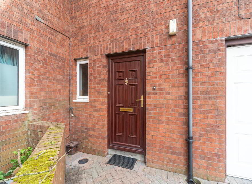 6 Laganview Mews, Belfast, BT5 4AP
