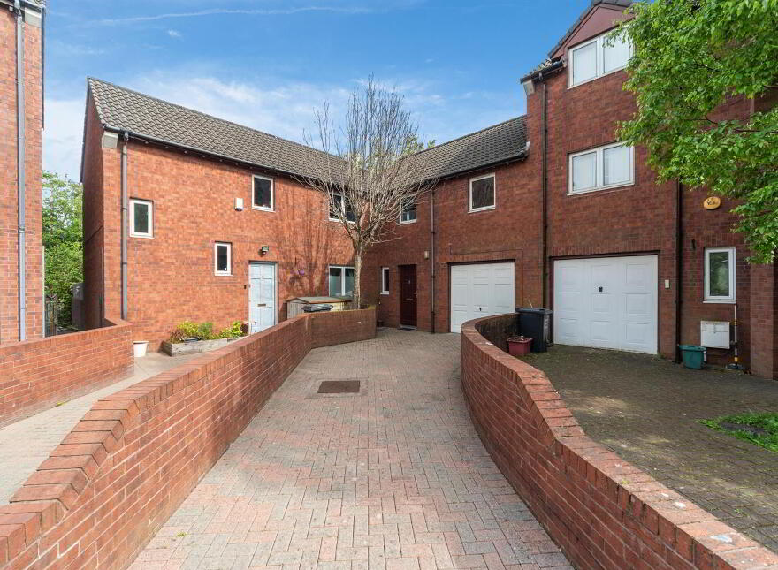 6 Laganview Mews, Belfast, BT5 4AP
