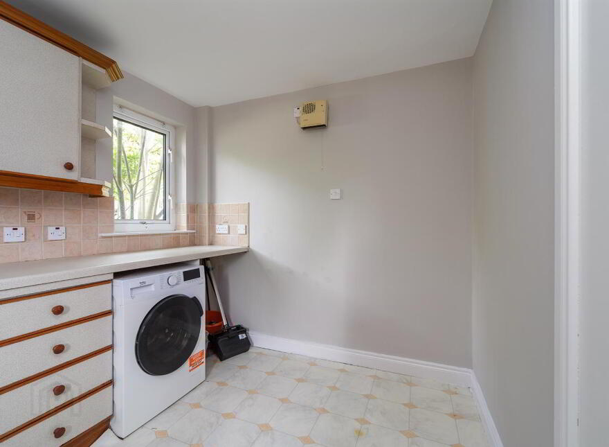 6 Laganview Mews, Belfast, BT5 4AP