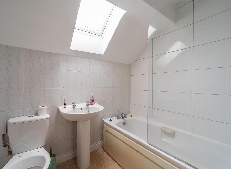 6 Laganview Mews, Belfast, BT5 4AP