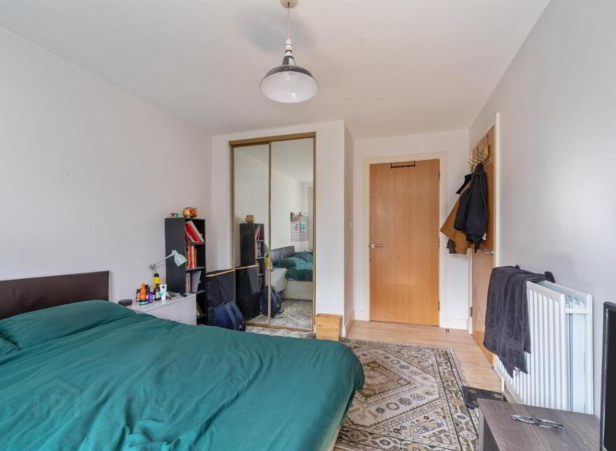 Apt 9, 112 Templemore Avenue, Belfast, BT5 4FX