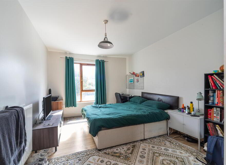Apt 9, 112 Templemore Avenue, Belfast, BT5 4FX