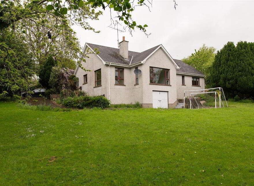 17 Loughinisland Road, Loughinisland, Downpatrick, BT30 8PT